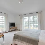 Unique Ocean View Pool Tennis Villa *