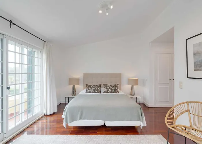 Villa Unique With Ocean View Pool Tennis